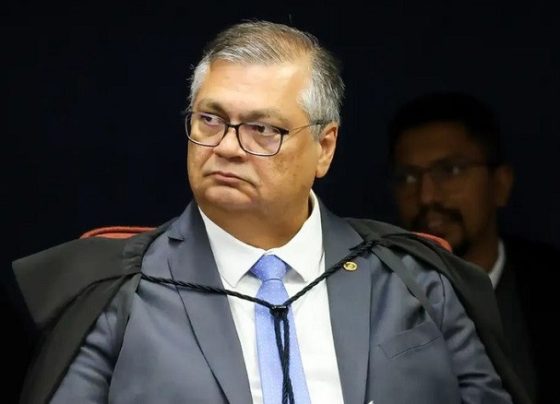 Dino anula emendas indicadas por dirigentes partidários sem mandato
