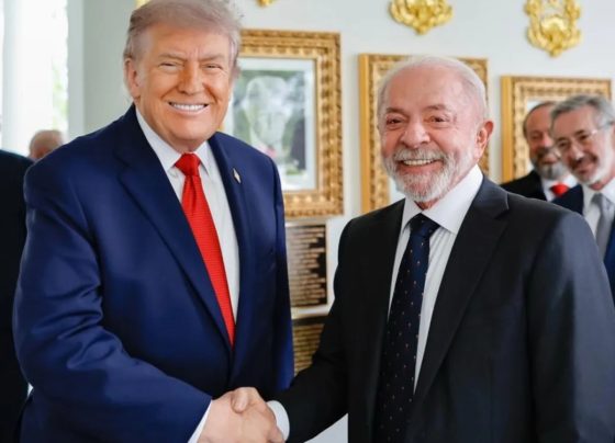 Em telefonema com Trump, Lula afirma que alegações para tarifaço são infundadas