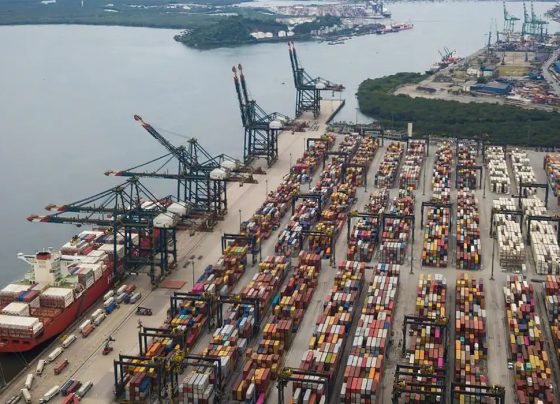 Empresas afetadas por tarifaço terão drawback estendido por um ano