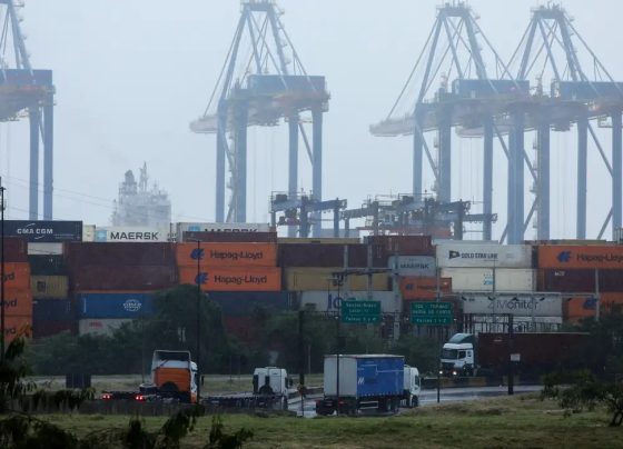 Empresas atingidas por tarifaço e guerras terão R$ 13,5 bi em crédito