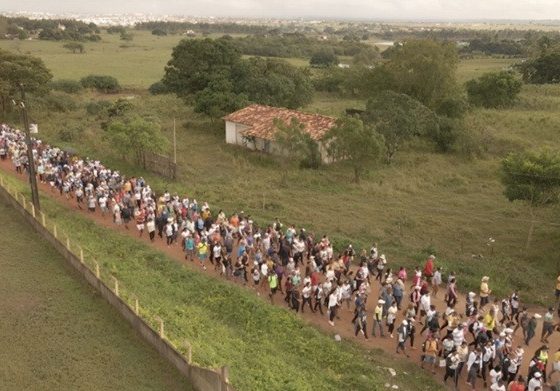 Fiéis participam de peregrinação até capela de Santa Dulce em Itabaiana