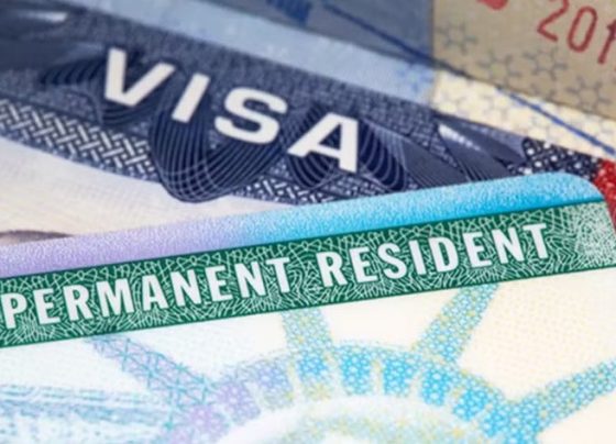 Juíza anula suspensão de vistos imposta por governo Trump a 75 países