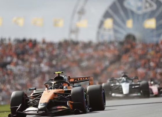Norris supera Antonelli e vence GP da Holanda; Bortoleto fora dos pontos