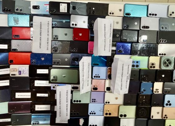 PC devolve cerca de 700 celulares recuperados na Operação Última Chamada