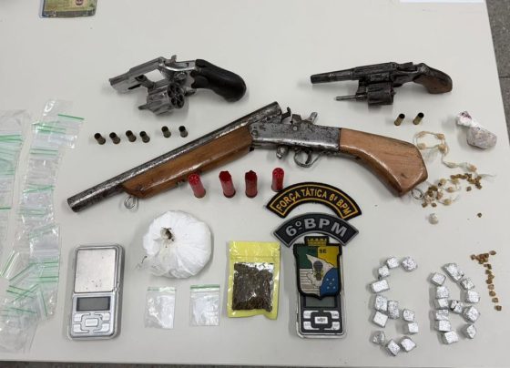 PMSE apreende armas e drogas durante abordagem em Indiaroba
