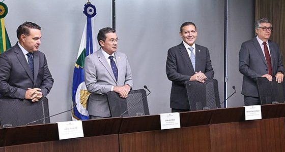 Rejeição de contas não gera inelegibilidade de forma automática, afirma presidente do TSE