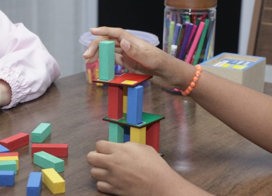Semana Nacional da Pessoa com Deficiência Intelectual e Múltipla reforça importância da reabilitação e do cuidado individualizado 