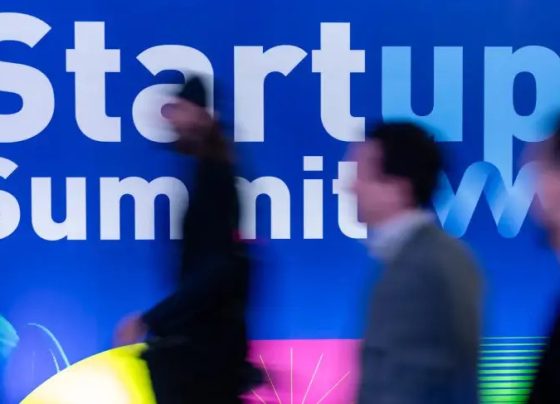 Trilhas de conteúdo para qualificar negócios no Startup Summit 2026 vão da IA até a internacionalização