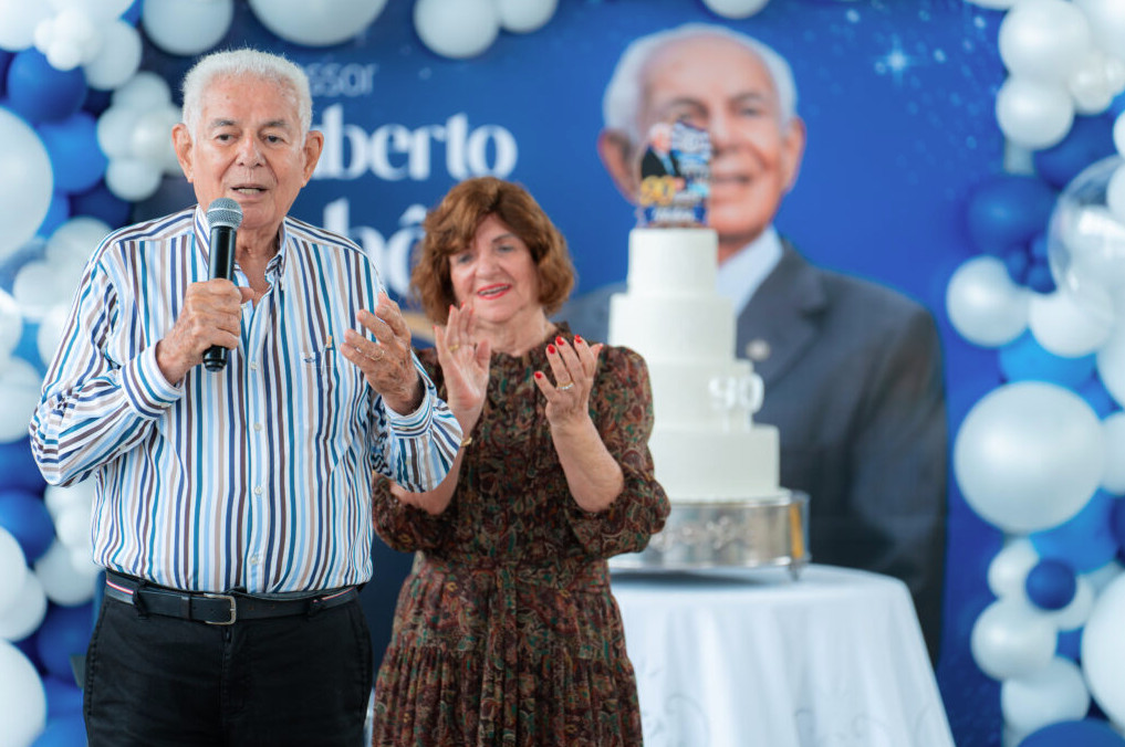 90 anos: legado de professor Uchôa é vivido por milhares de sergipanos