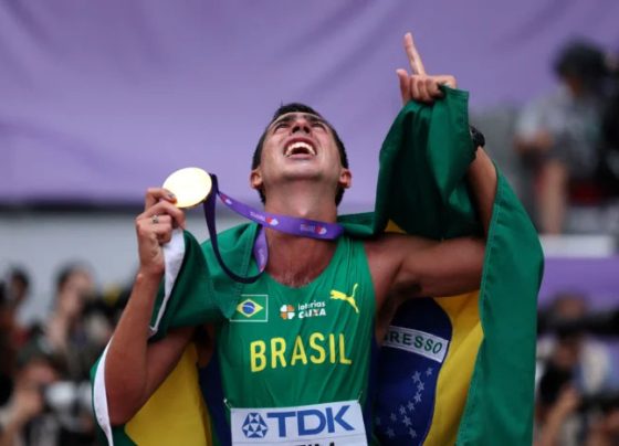 Brasileiro Caio Bonfim conquista ouro na marcha atlética dos Jogos Sul-Americanos