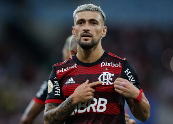 Clubes aprovam diminuição gradual de estrangeiros no futebol brasileiro até 2030