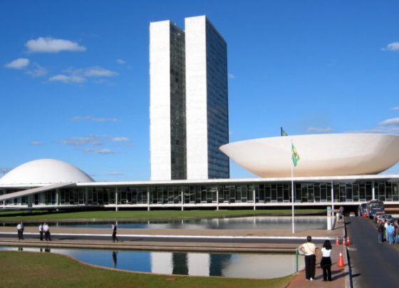 Congresso deve votar hoje MP do fim da “taxa das blusinhas”