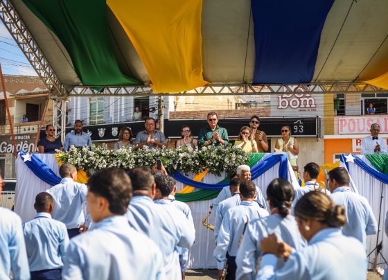 Desfile Cívico de Propriá resgata tradições e movimenta a cidade