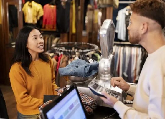 Dia do Cliente vira aquecimento para a Black Friday e oportunidade para pequenos negócios