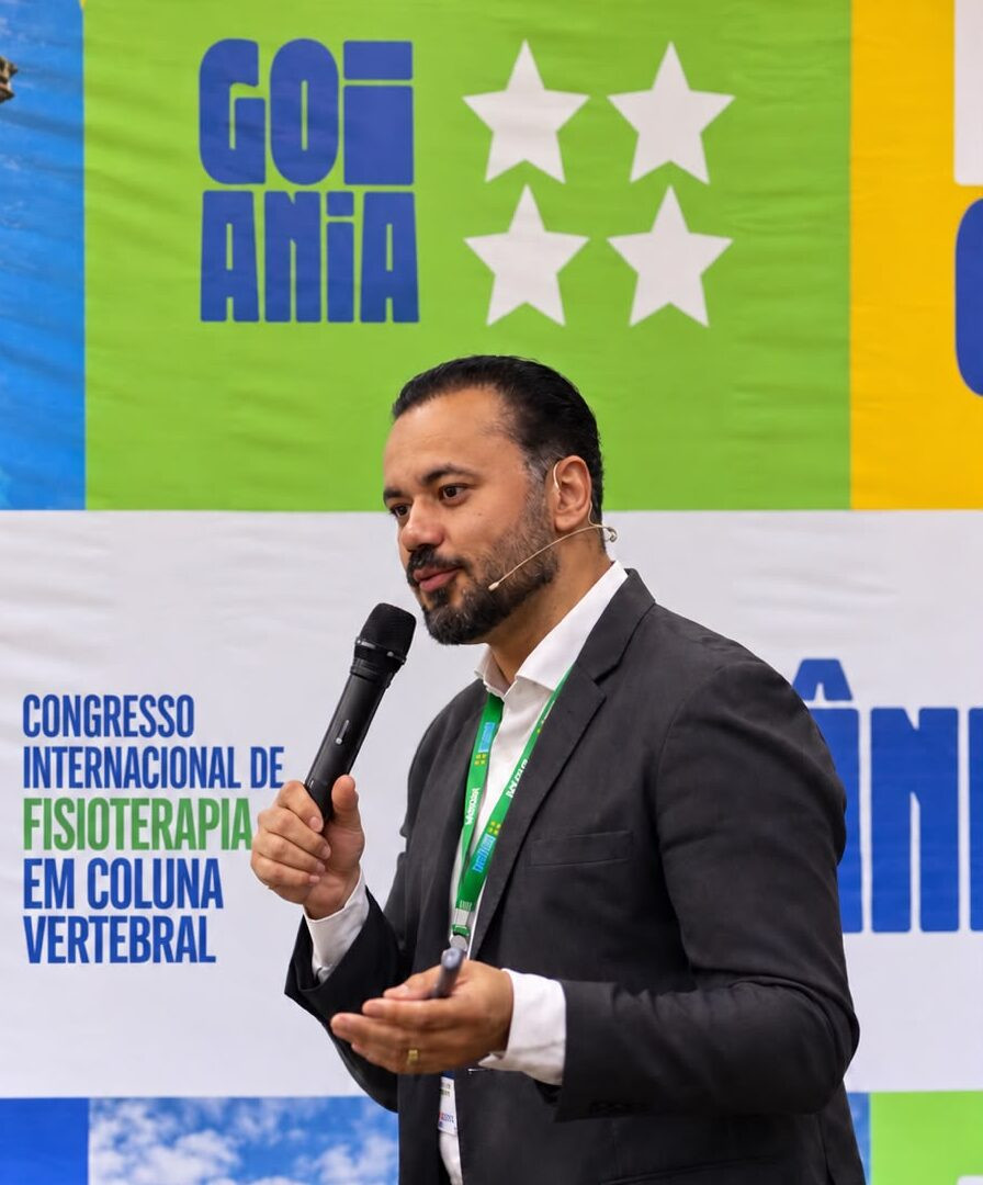 Dr. Ewerton Caroso representa Sergipe como palestrante no Congresso Internacional de Fisioterapia