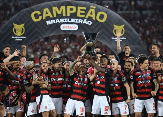 Flamengo é indicado a melhor clube na Bola de Ouro