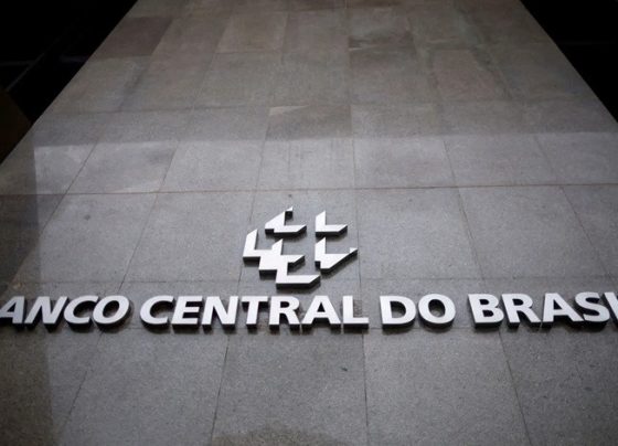 Focus: mercado reduz projeção de inflação para 4,90% e vê PIB mais fraco em 2026