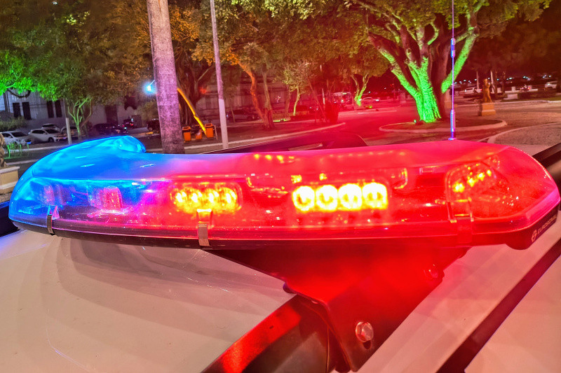 Mulher, criança e dois homens ficam feridos durante ocorrência de violência doméstica em Aracaju