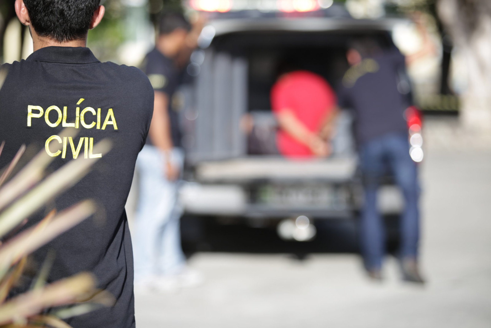 Operação da Polícia Civil prende homem por tráfico de drogas em Carmópolis