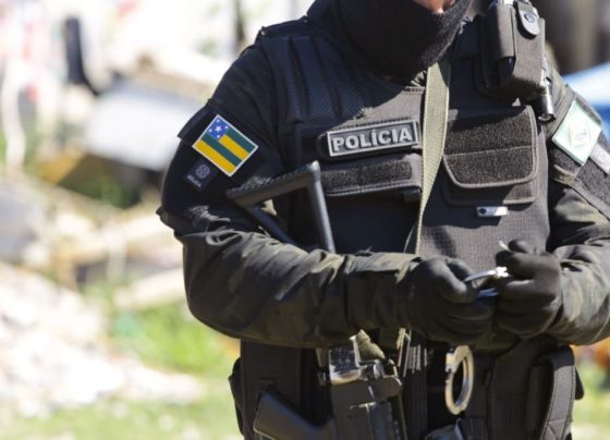PM atende ocorrência de ameaça com faca em agência bancária de Canindé de São Francisco