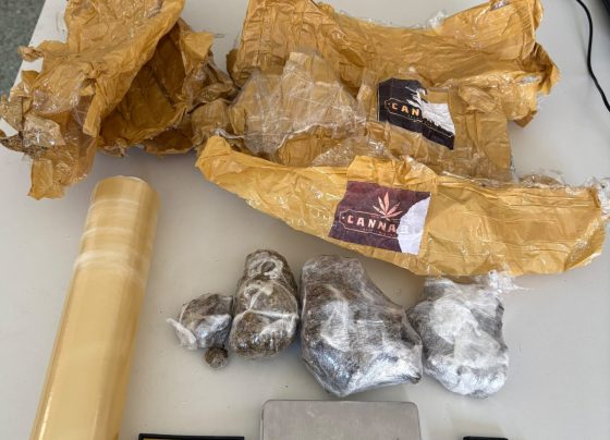PM prende três mulheres por tráfico de drogas em Aracaju
