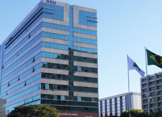 Para AGU, decisão de Fachin restaura ordem pública e administrativa