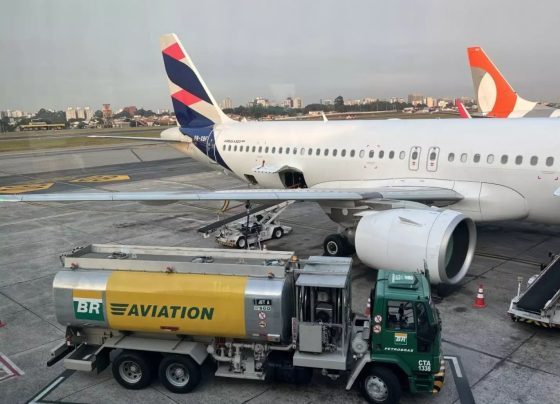 Petrobras reajusta preço médio do querosene de aviação em quase 14%