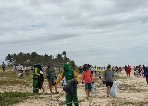 Prefeitura participa de mobilização pelo Dia Mundial da Limpeza com ação nas praias da capital