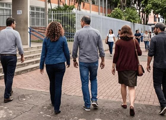 Prova Nacional Docente 2026: participantes farão prova no domingo (20) em todo o Brasil