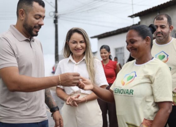 Programa Renovar avança e entrega mais três casas reformadas em Riachuelo
