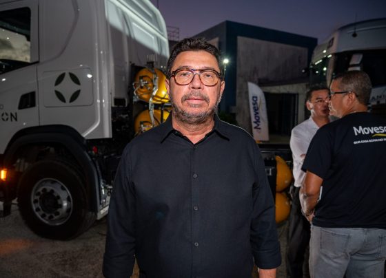 Sedetec e Sergas apresenta caminhão movido a gás natural como alternativa ao diesel