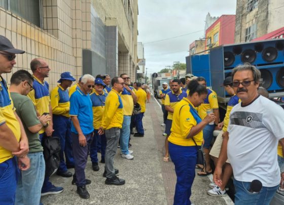 Trabalhadores dos Correios em greve constroem semana de luta sindical