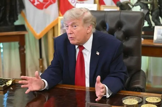 Trump nega ataque à liberdade de imprensa nos EUA e diz que apenas combate fake news