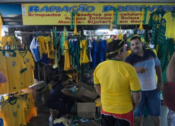 Vendas no comércio caem 0,8% em julho, com “ressaca” da Copa do Mundo