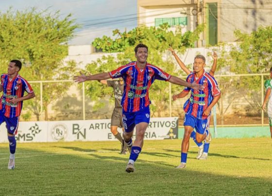 William Guilherme sai do banco, marca duas vezes e coloca Itabaiana na semifinal do Sub-20