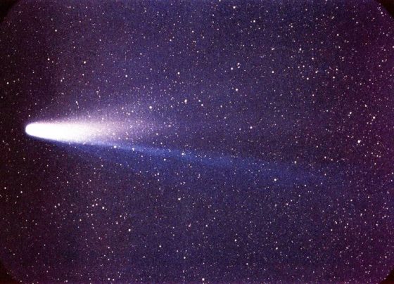 Detritos do cometa Halley vão riscar o céu nesta noite; veja como observar
