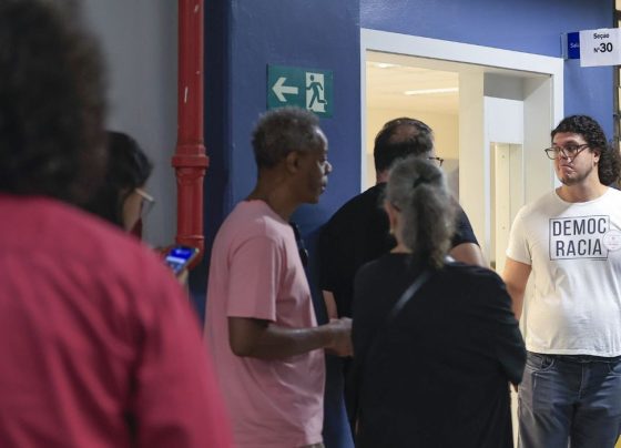 Eleitores têm até as 17h para escolher candidatos