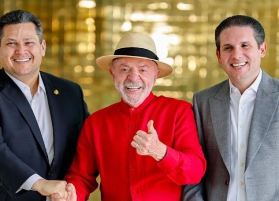 Hugo e Alcolumbre pavimentam reeleição no Congresso com vitória de Lula