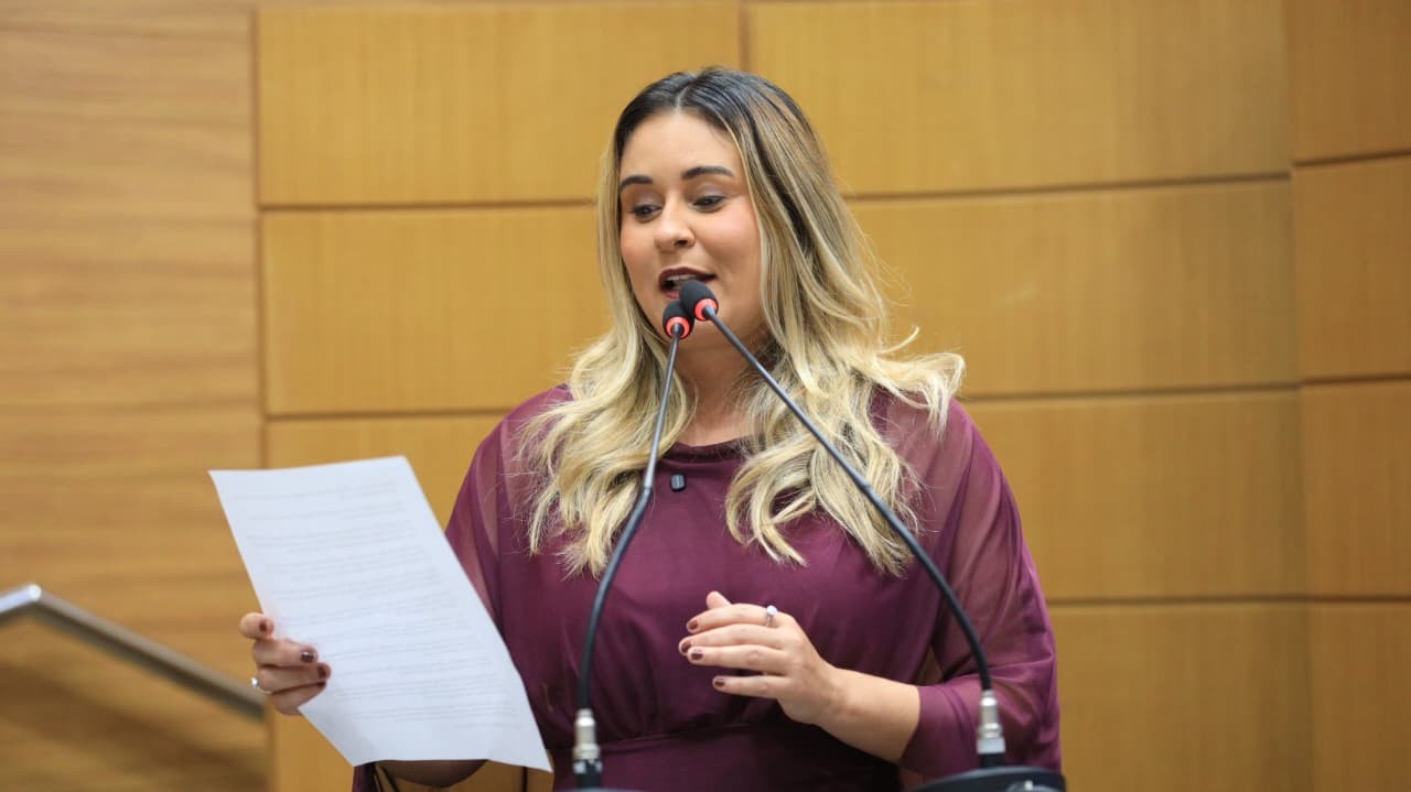 Kitty Lima destaca entrega da 2ª alça do complexo Maria do Carmo Nascimento