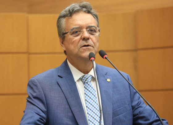 Luciano Pimentel reafirma compromisso com Sergipe durante pronunciamento na Alese