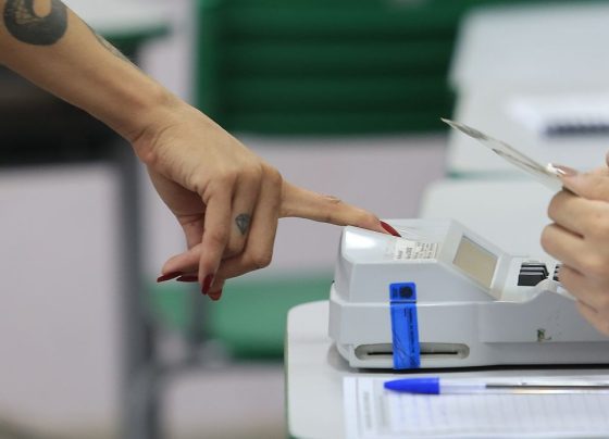 Lula cresce em número de votos em todos os estados; Flávio recua em 6