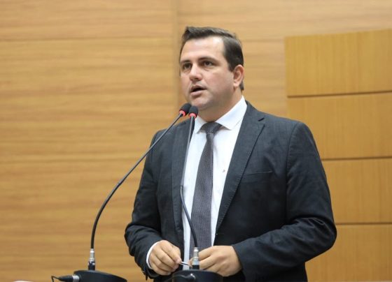 Marcos Oliveira cobra medidas para regularizar dívidas de irrigantes e defende papel das universidades