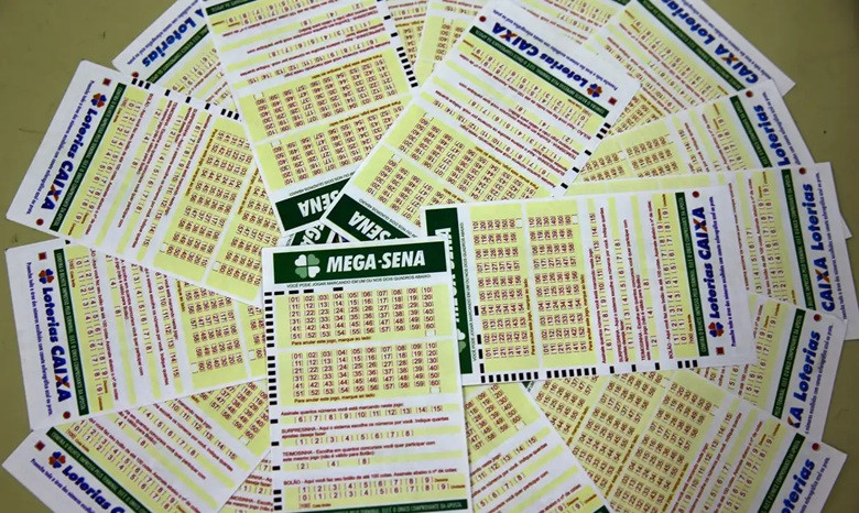 Mega-Sena acumula e prêmio de R$ 170 milhões será sorteado neste domingo