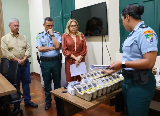 PM recebe novos equipamentos de menor potencial ofensivo para reforçar segurança de policiais e da população