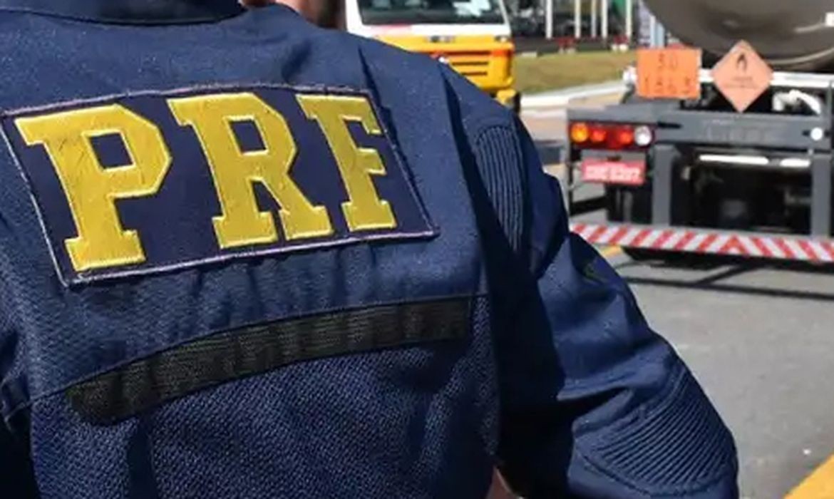 PRF reforça atuação para garantir a livre circulação dos eleitores nas rodovias federais de Sergipe no segundo turno