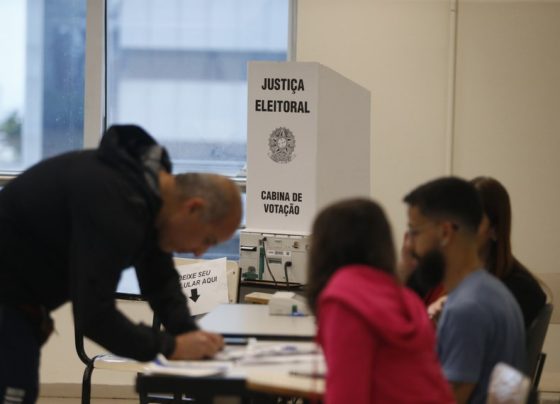 Relembre como consultar zona de local de votação e seção onde você vai votar