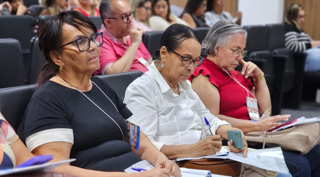 Seminário estadual aborda avaliação de vulnerabilidades e cuidados com a pessoa idosa