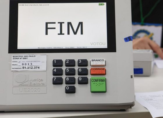 TSE registra 421 urnas substituídas nas primeiras 2 horas de votação