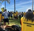 UNINASSAU realiza mutirão de limpeza em praia de Aracaju neste sábado